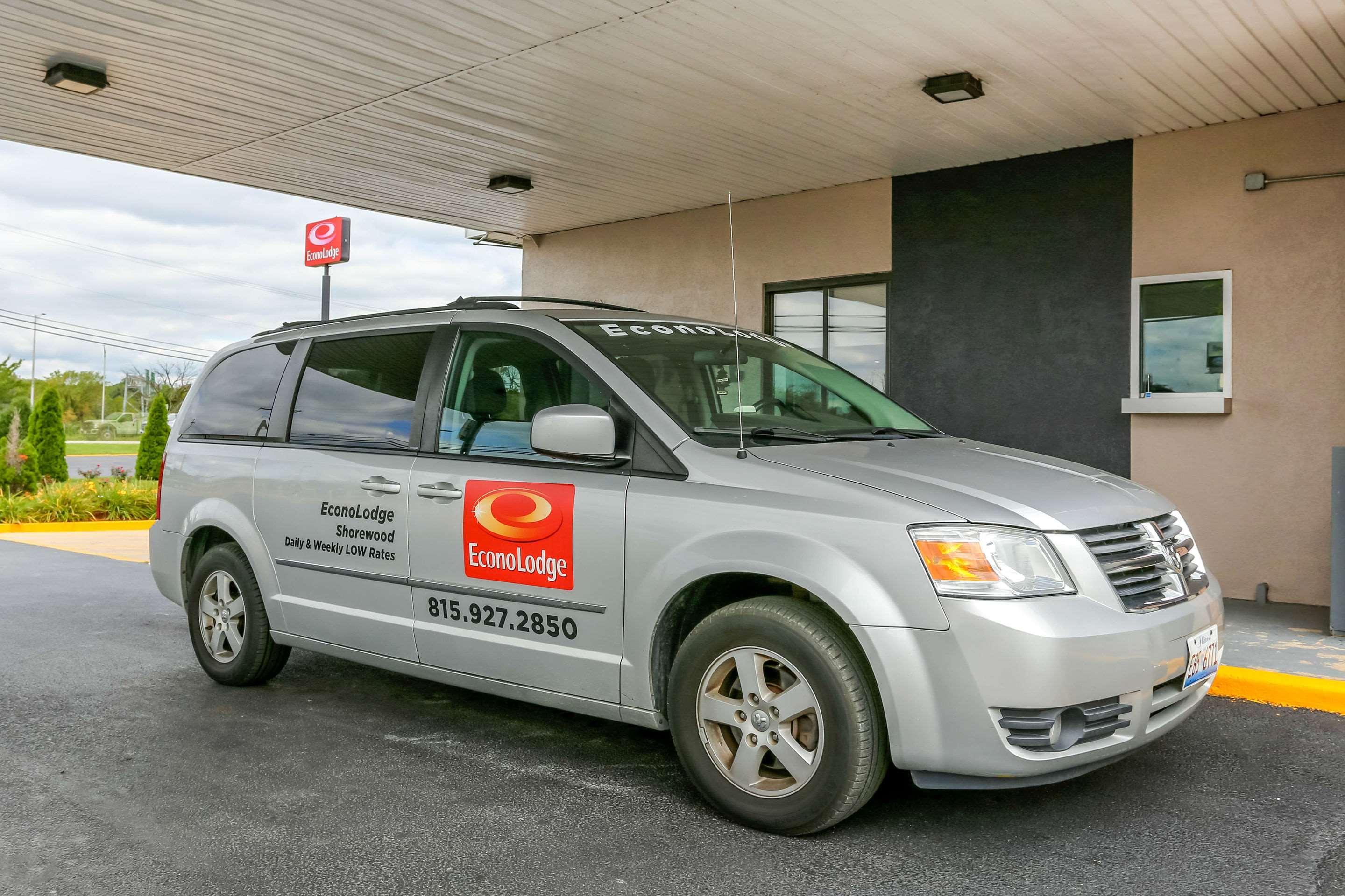 Econo Lodge Shorewood Екстер'єр фото